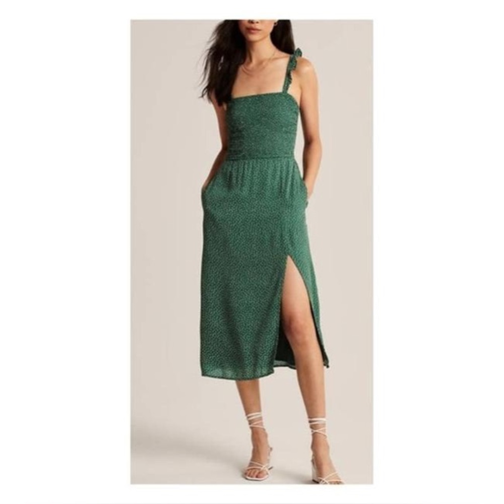 Abercrombie & Fitch Midi Smocked Sundress